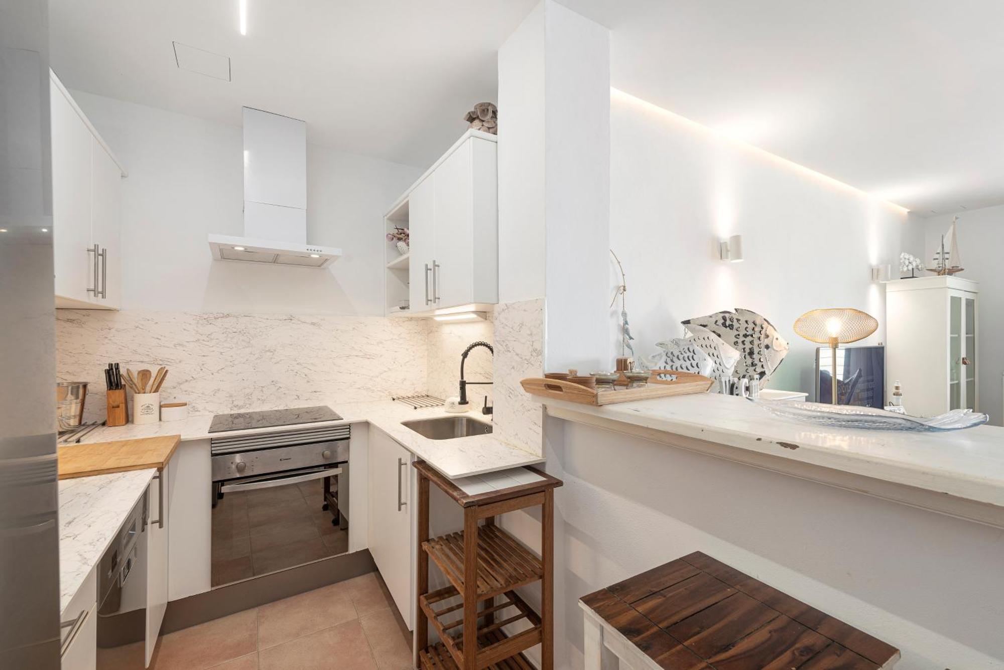 Cas Carbon3r-stunning Ground Floor In Front Of The Sea Apartment *